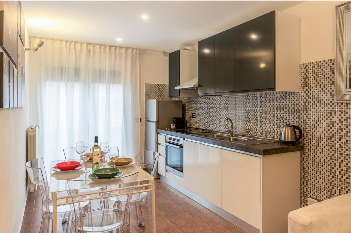 Apartment People In Mailand